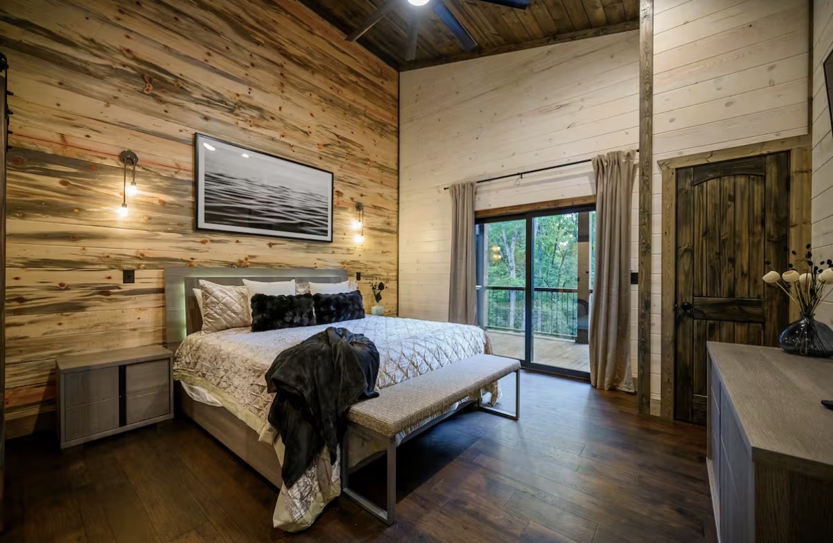 As Good As It Gets — king bedroom with private balcony and cathedral ceiling