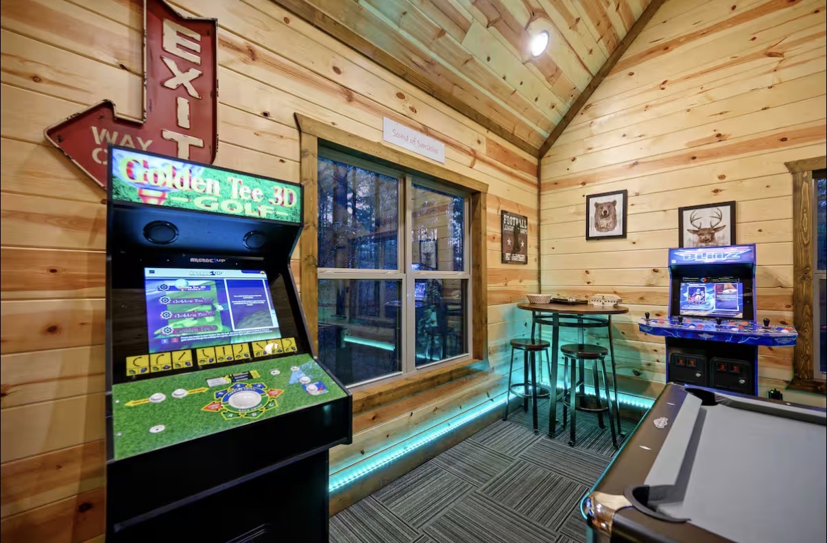 Sound of Sunshine — game room with Golden Tee 3D and multicade